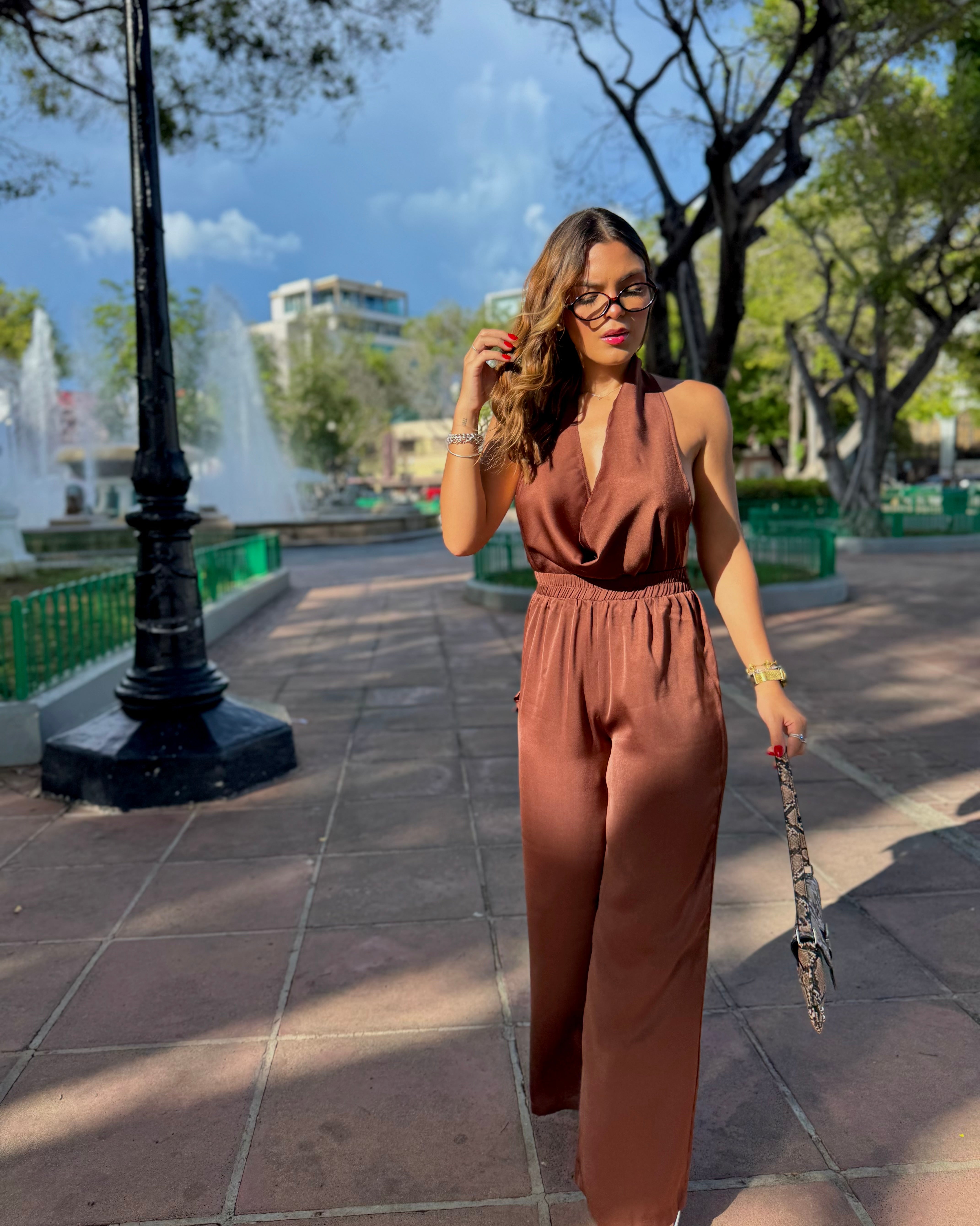 graycee elegant choco satin set