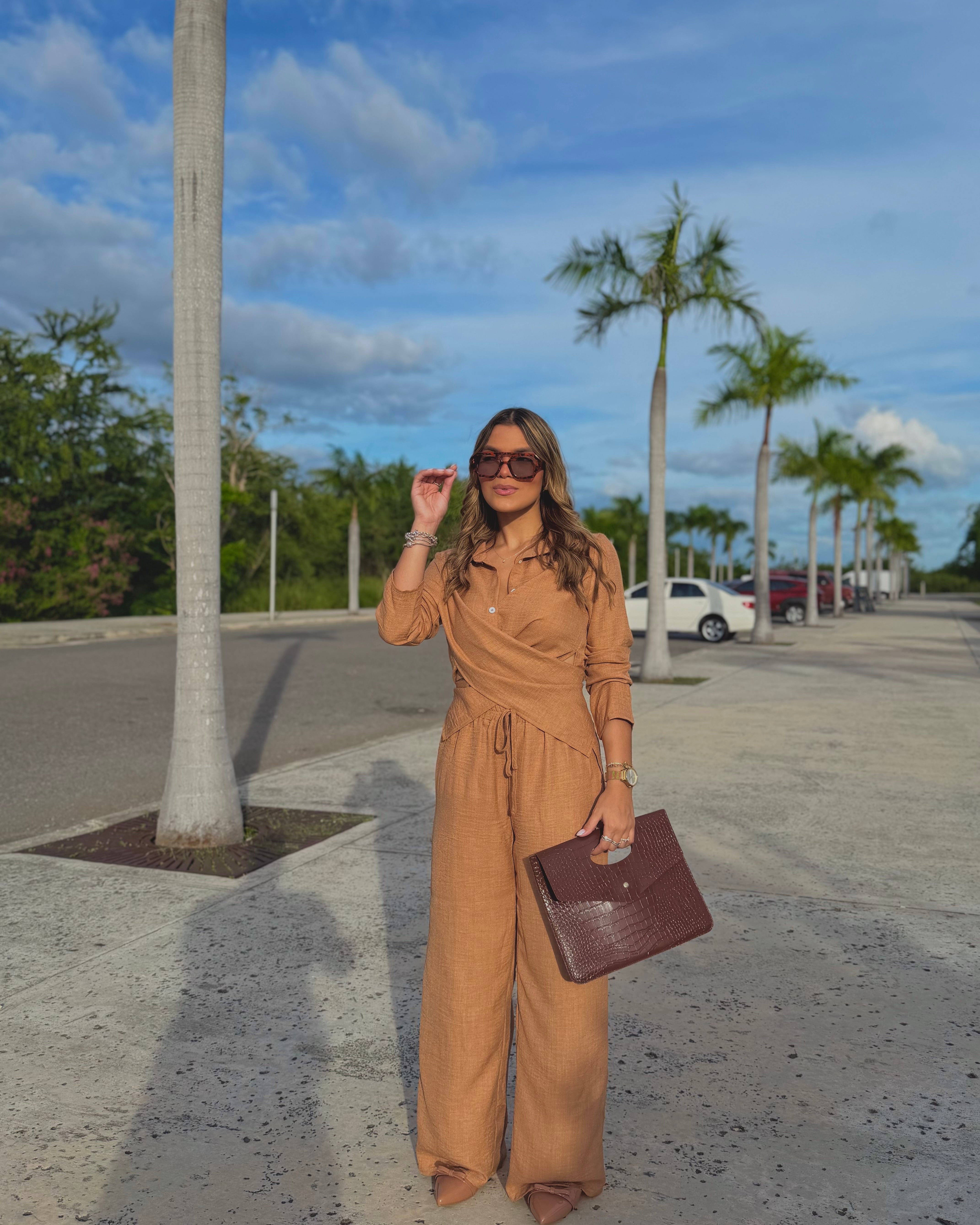 tatienne button down set caqui