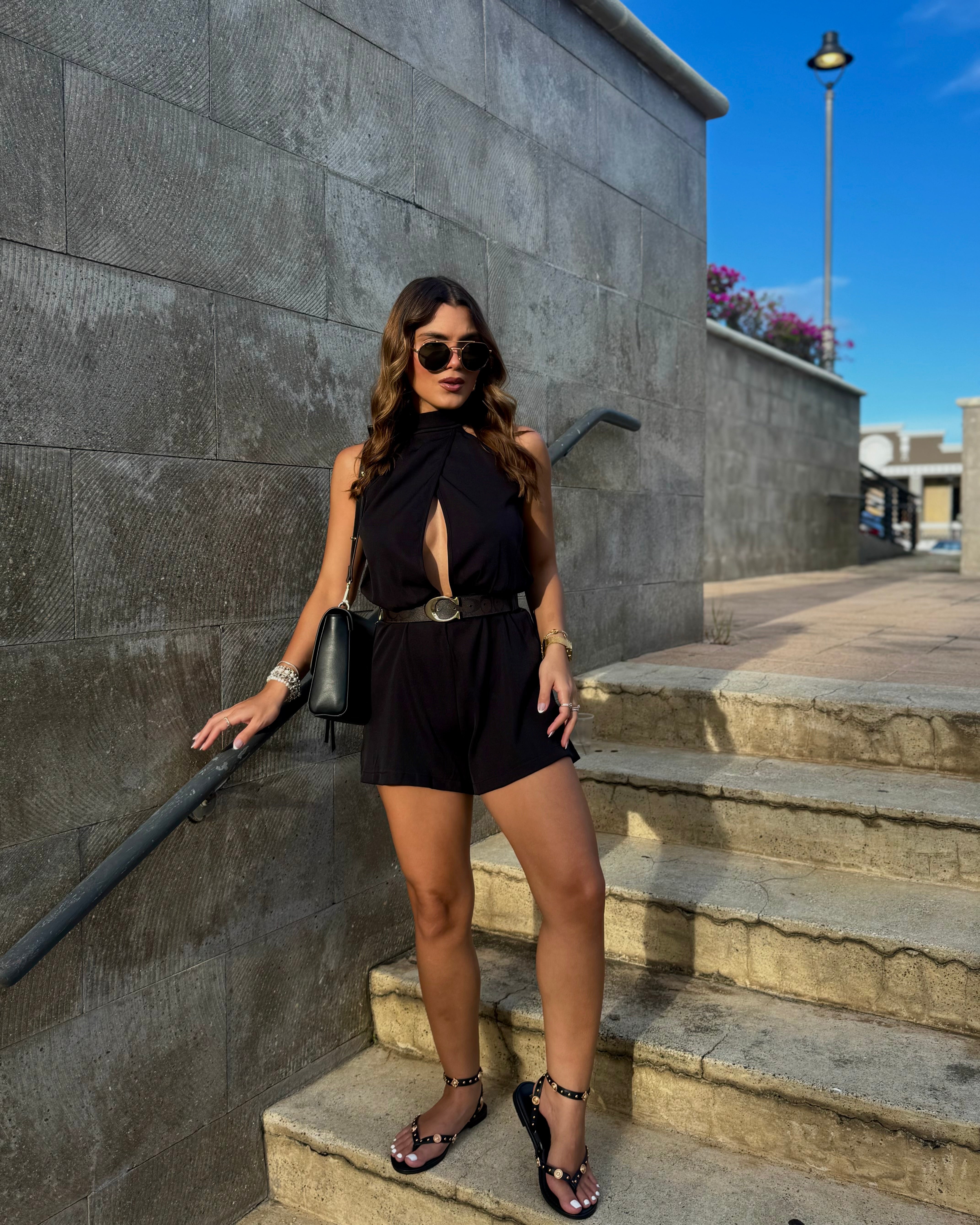 anelisse semi-formal romper