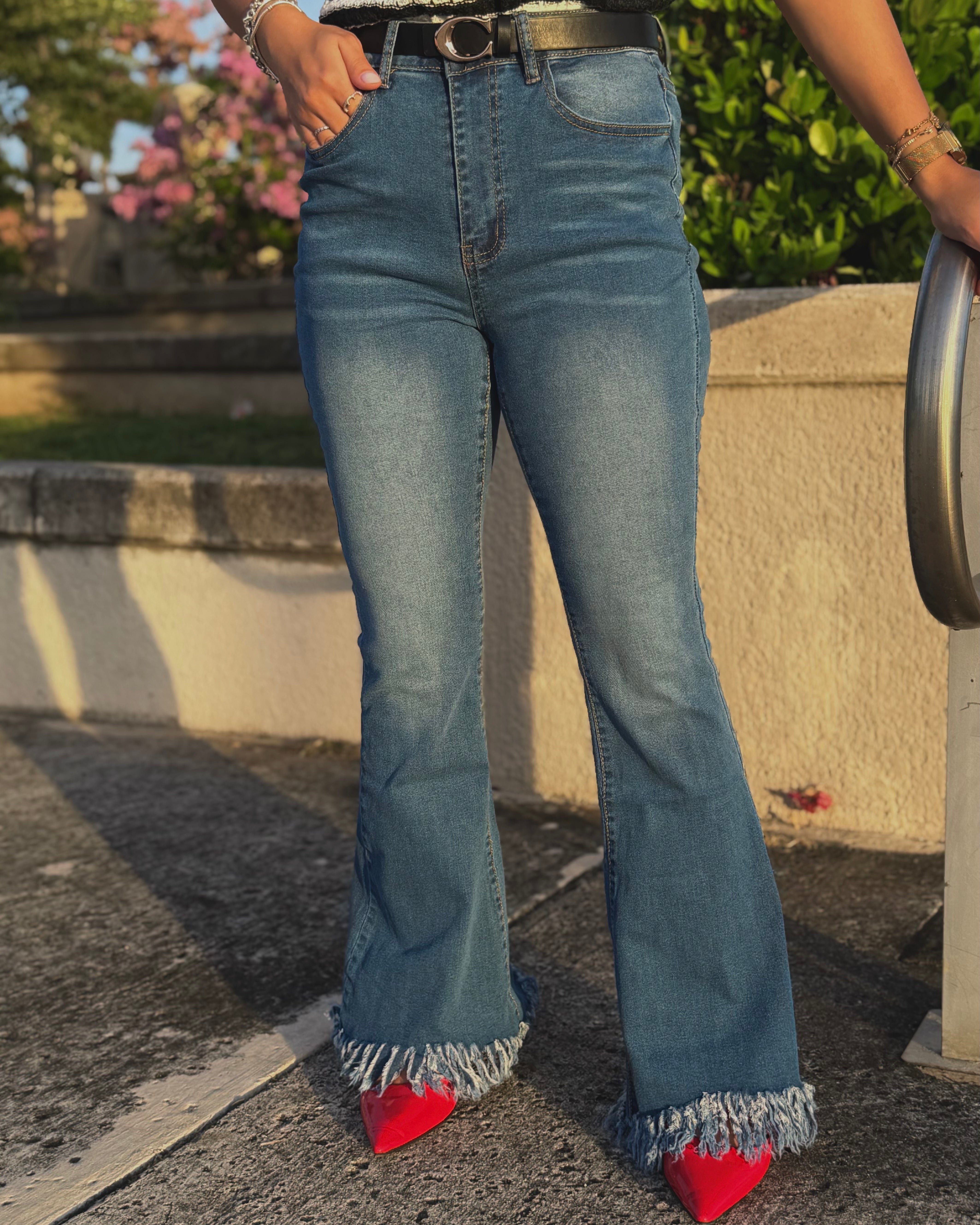 orianne bell-bottom jeans