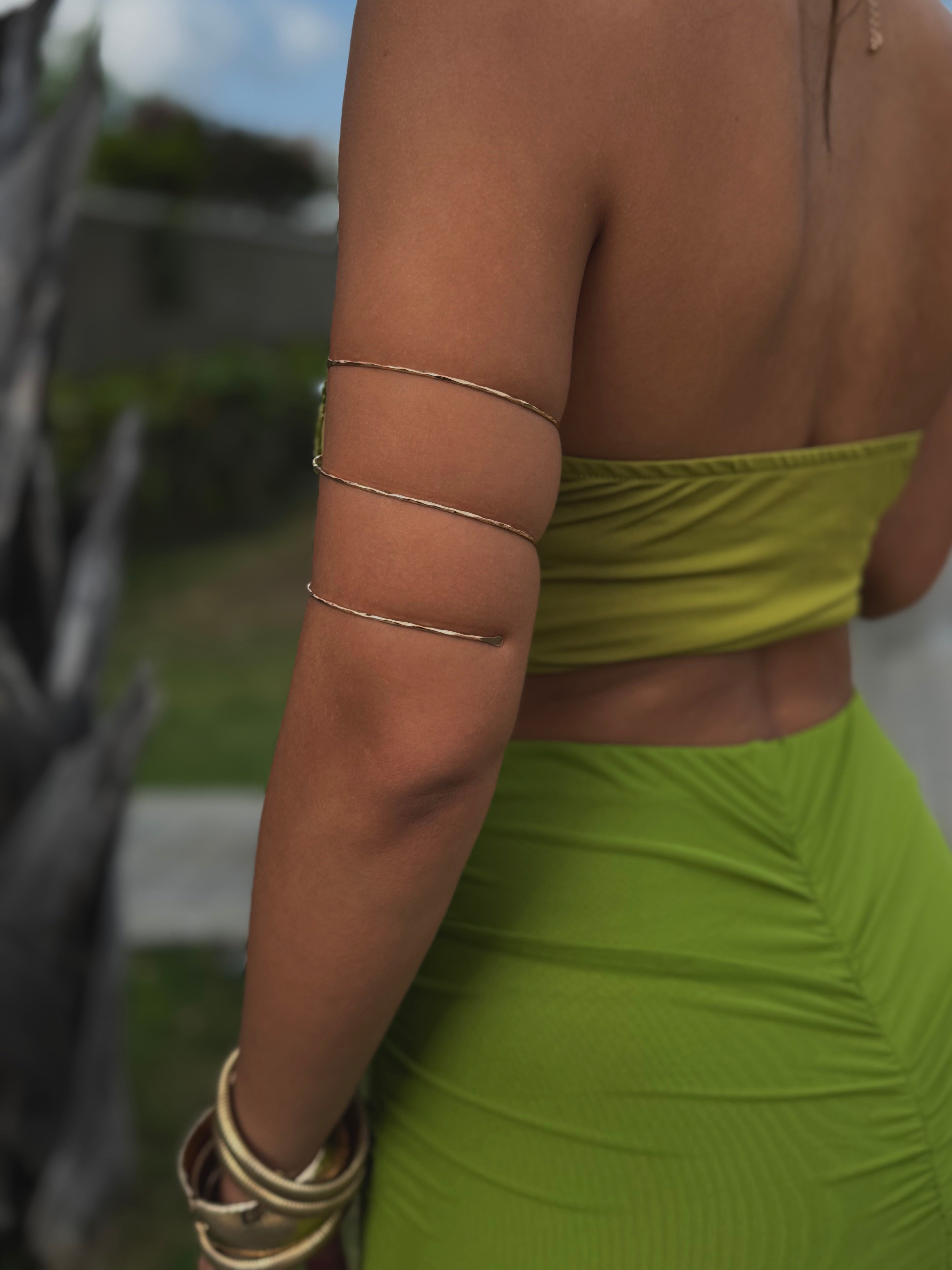 ADJUSTABLE BRACELETS