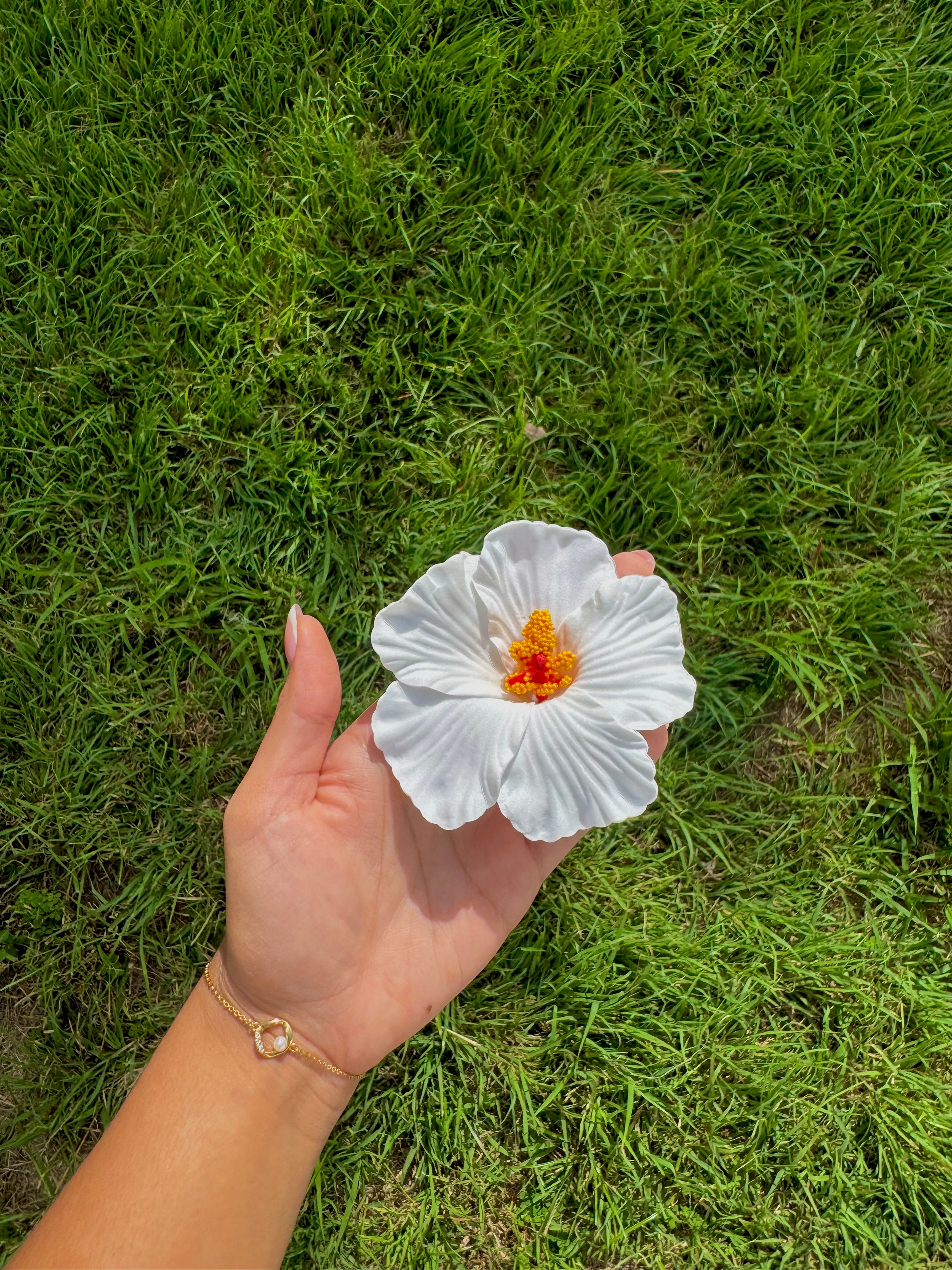 FLOWER CLIP .1