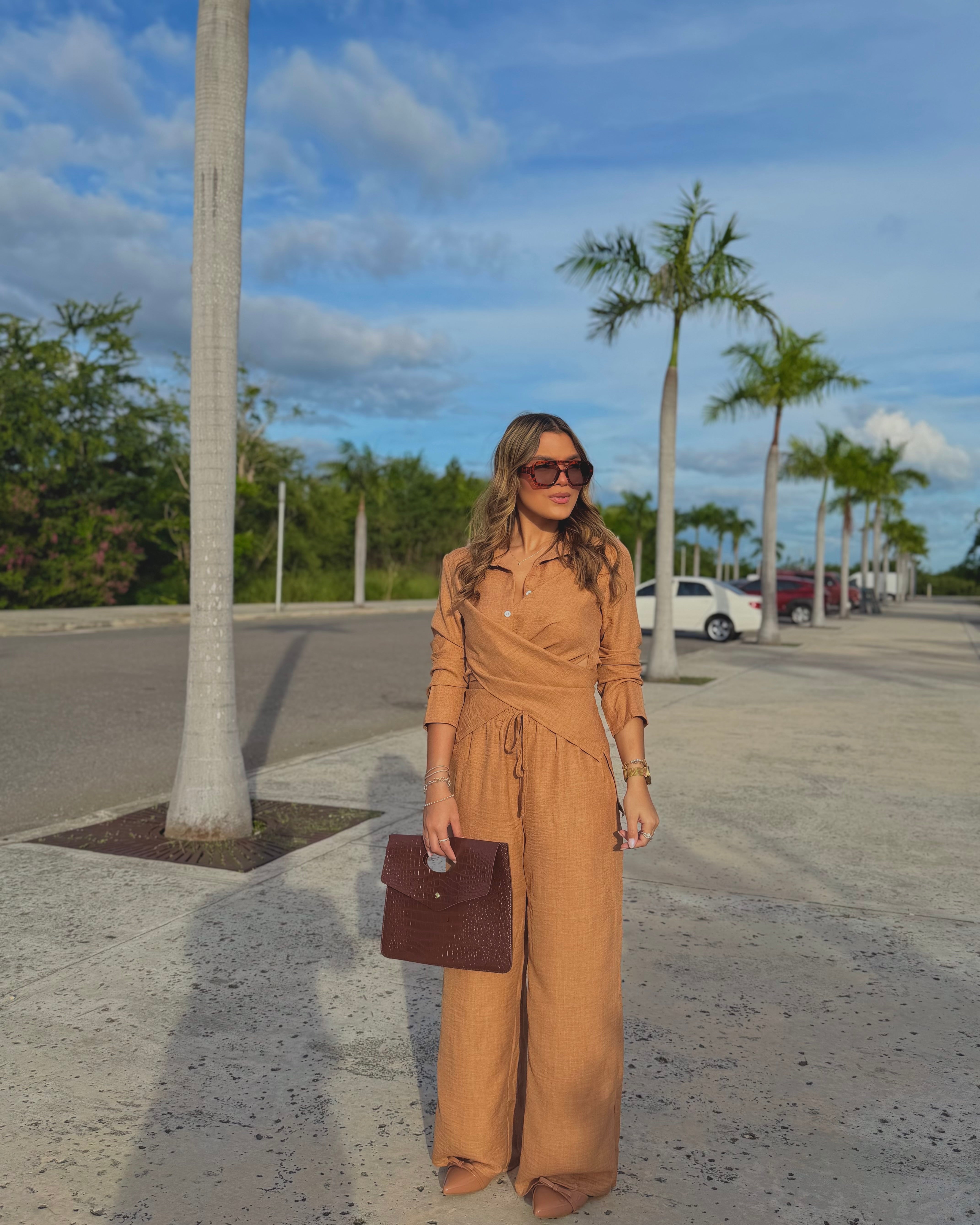 tatienne button down set caqui