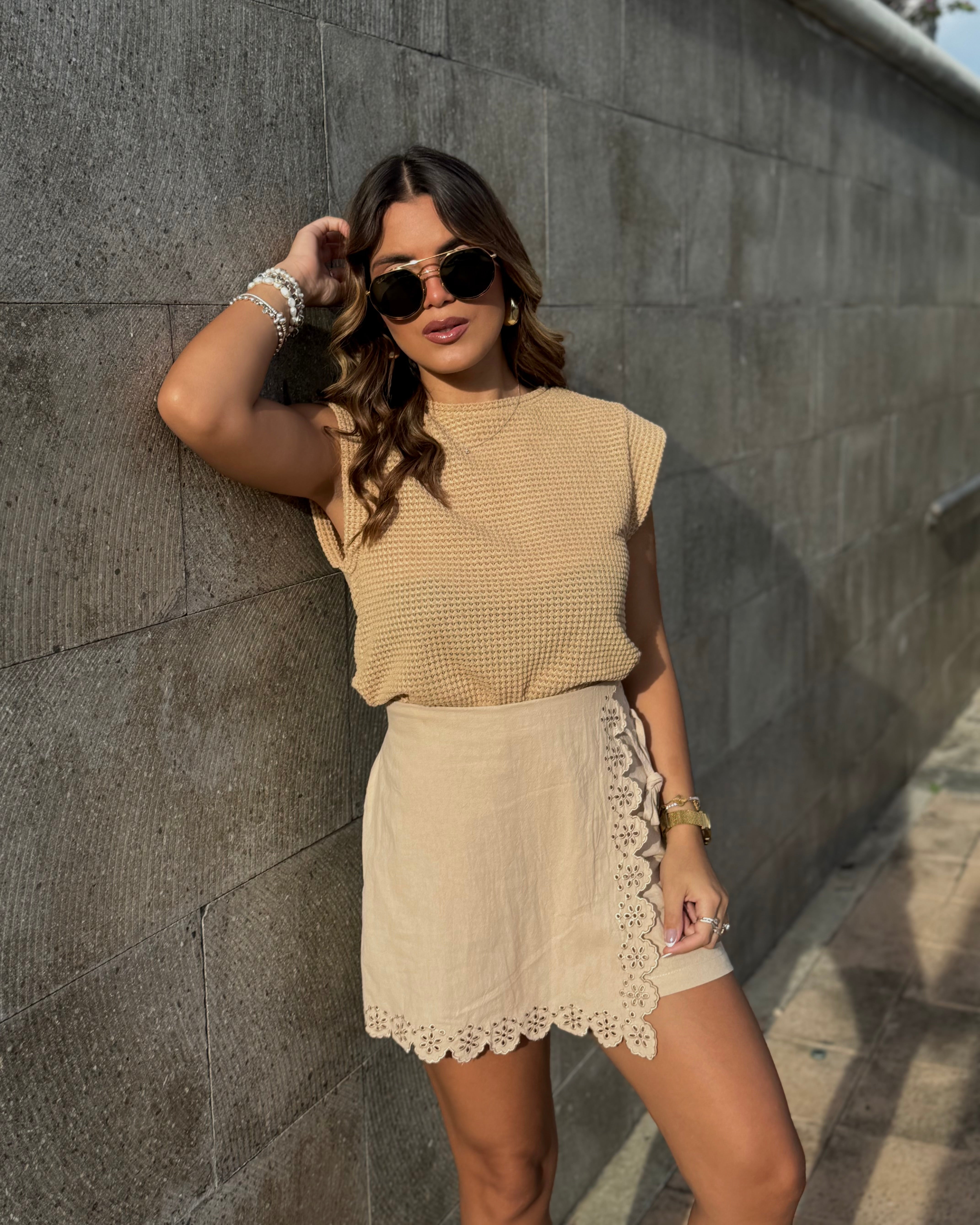 lissiolette semi-formal camel skort