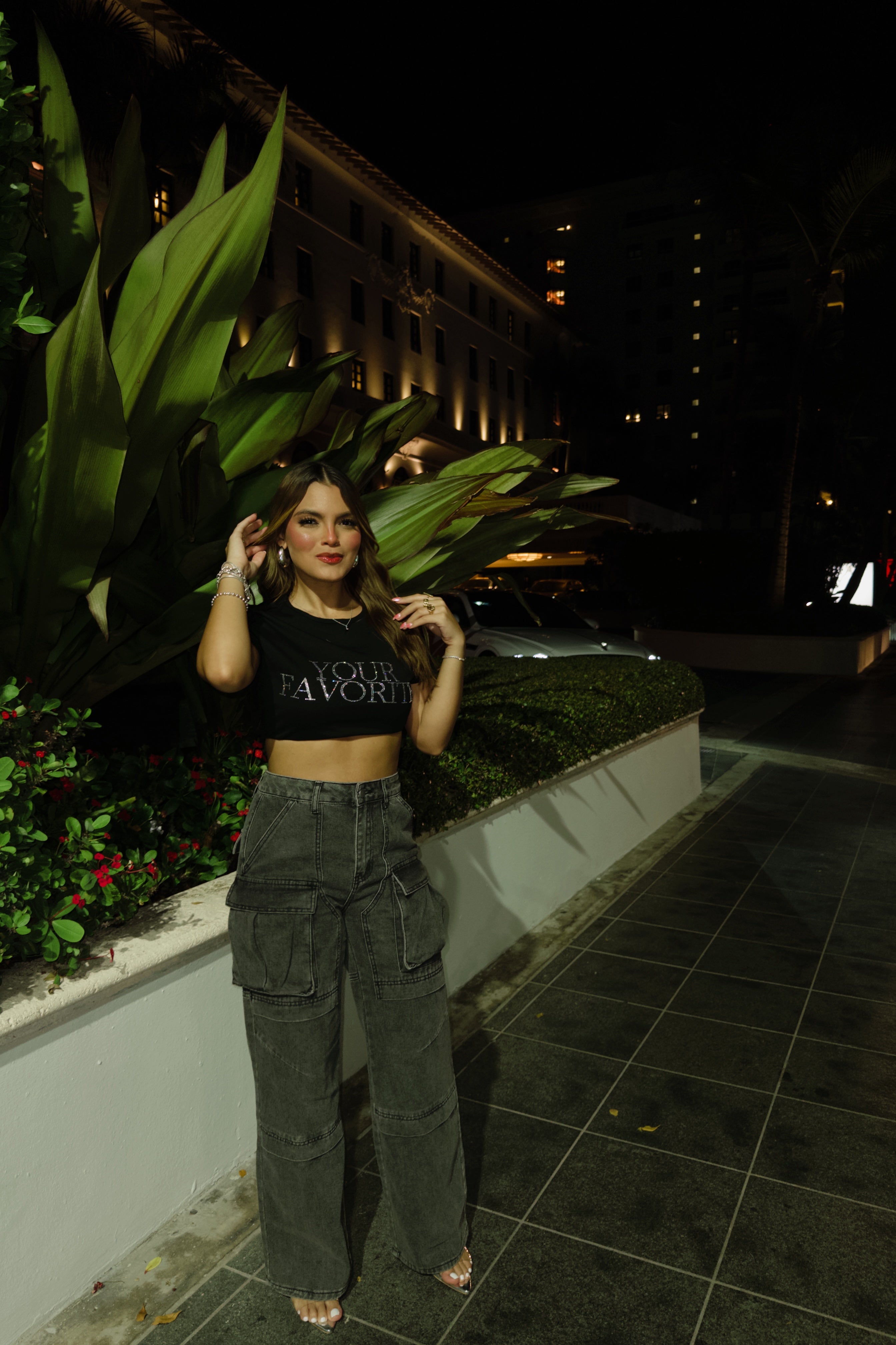 salinna "your favorite" crop shirt