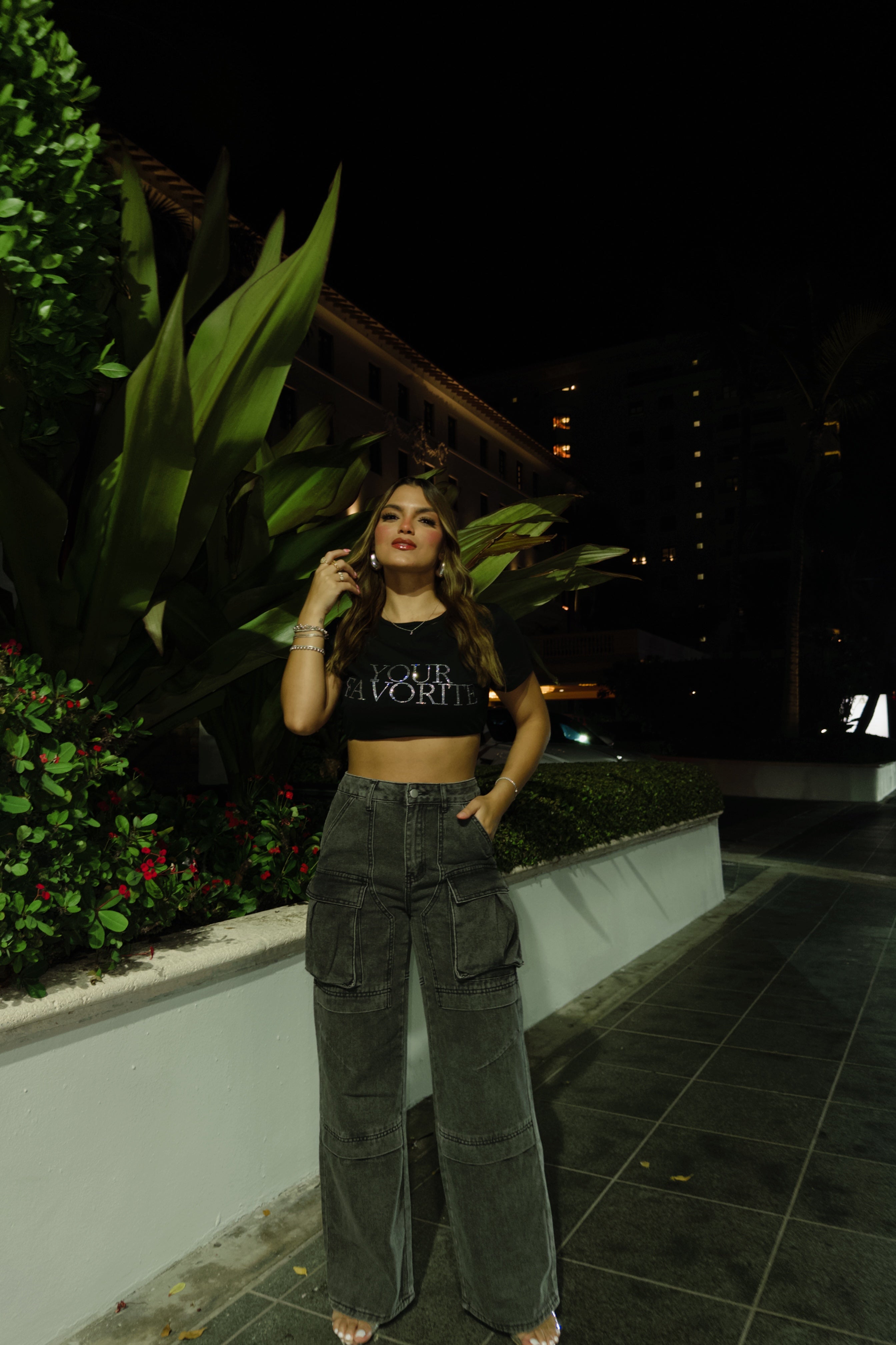 salinna "your favorite" crop shirt