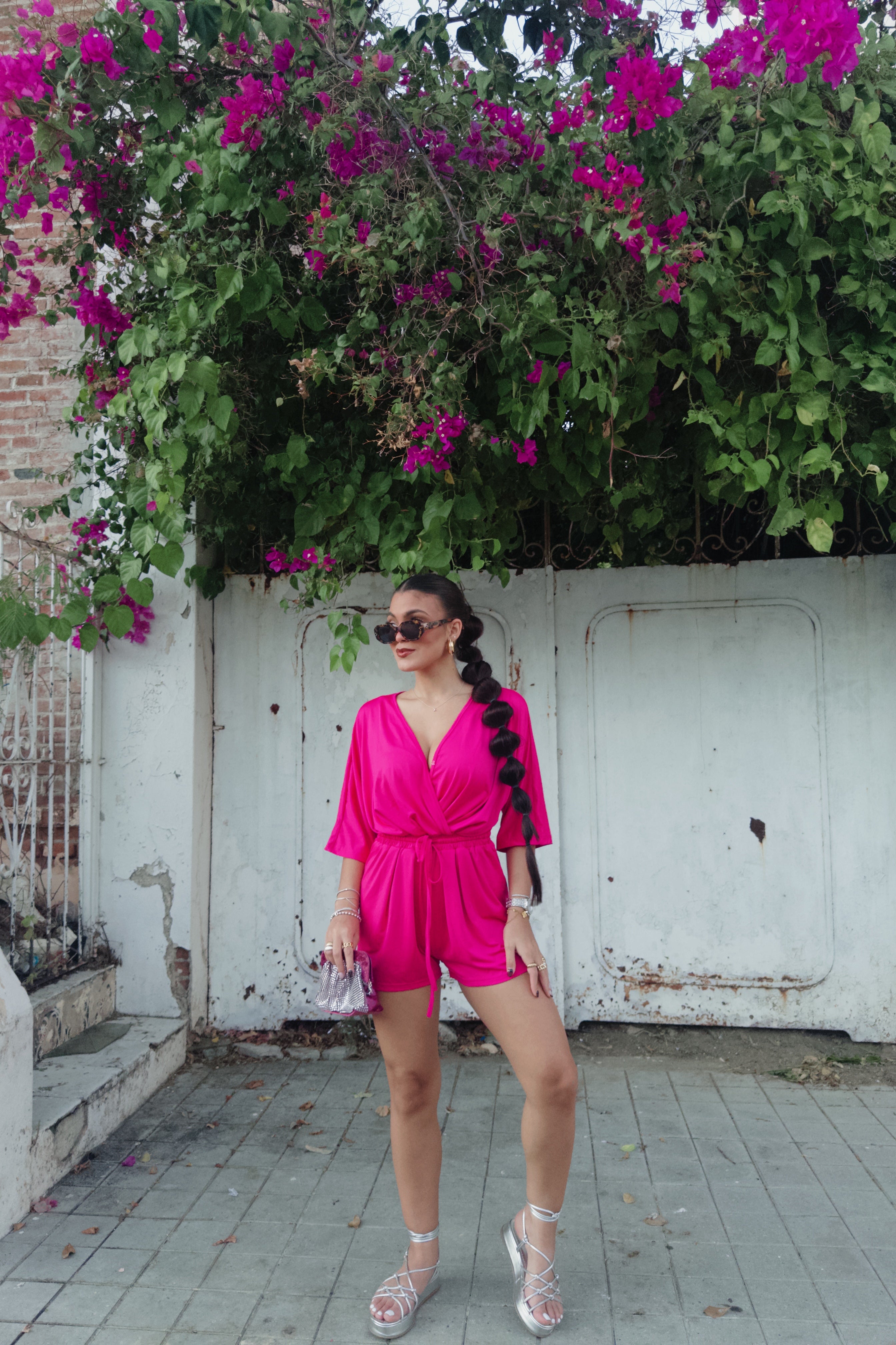 evie fucsia romper